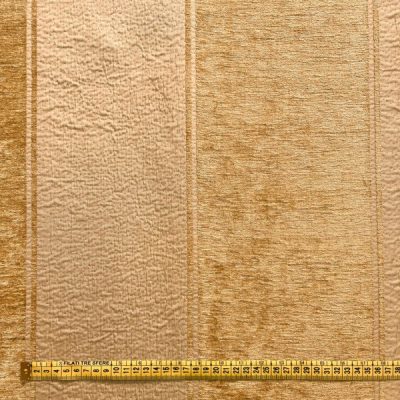 Tessuto da arredamento con righe grandi colore cammello e oro perlato 3