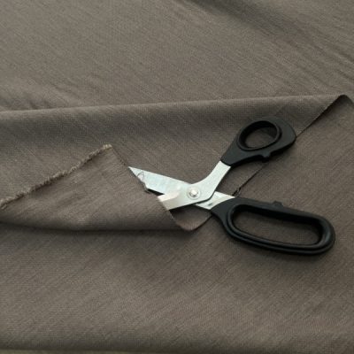 Tessuto da arredo Made in Italy tortora scuro - Alt. 145 cm