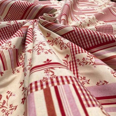 Tessuto double face effetto collage rosso bianco 3