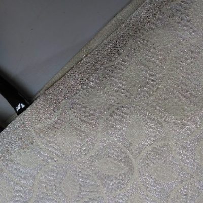 Tessuto double face motivo damascato a foglie panna e argento 4