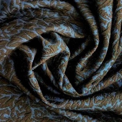 tessuto-elasticizzato-a-fantasia-floreale-goffrata-blu-2