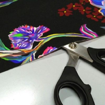 Tessuto fantasia floreale esotica 2