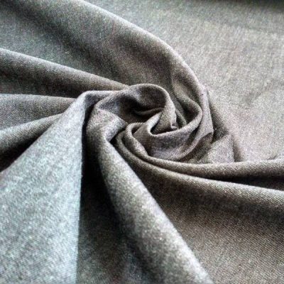 Tessuto jeans leggermente elasticizzato per abbigliamento grigio 1