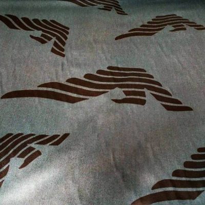 Cotone fantasia ad aquile stilizzate grigio 4