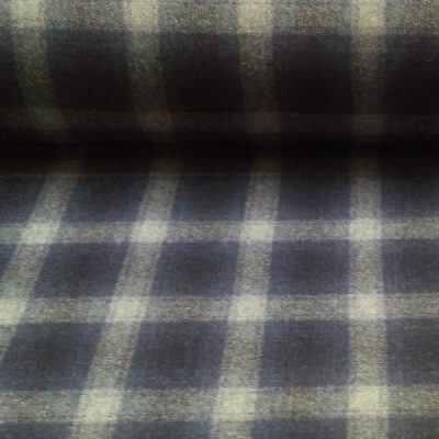 Tessuto per abiti e cappotti a pannetto con motivo a quadri nero e bianco rotolo