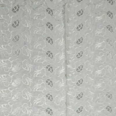 Pizzo taffetà ricamato foglie bianco 1
