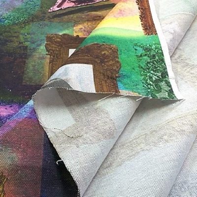 Tessuto per arredamento con fantasia a quadri con animali al metro multicolor piega 5