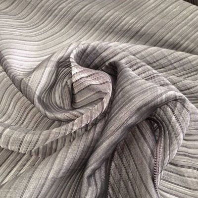 Tende con motivo a righe grigio e nero 4