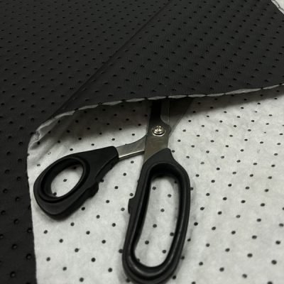 Ecopelle forata nera 3