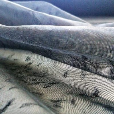 Velo con disegni simil animalier - bianco e nero Alt.135cm