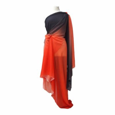 Abito su mannequin tessuto in chiffon velo sfumato bicolore arancione acceso nero