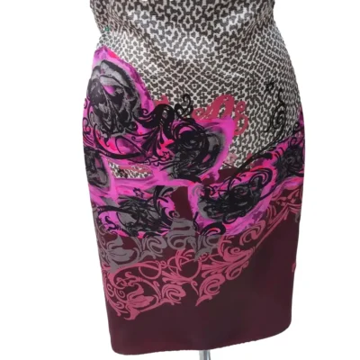 Raso di seta fantasia floreale 117 cm manichino 2