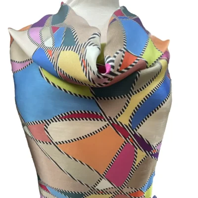 raso seta stampato geometrico multicolorfondo sabbia 1