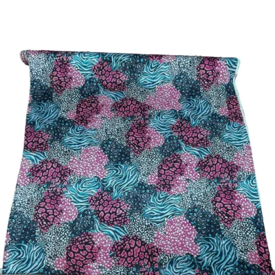 Raso di pura seta made in italy fantasia geometrica e animalier 1