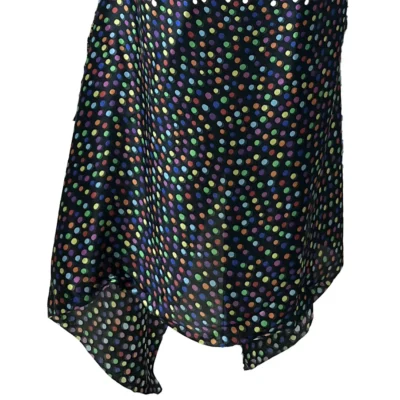 Tessuto in raso di seta alta moda Made in Italy con cerchi multicolor su sfondo nero mannequin 2