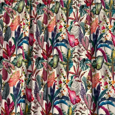 Velluto rasato da arredamento fantasia a fiori su sfondo nero 8