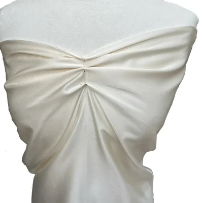 Raso di pura seta Alta Moda MADE in ITALY - Avorio chiaro 4