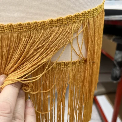 Frangia morbida color giallo oro 3