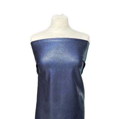 Tessuto tecnico bielastico con fantasia a scaglie 2