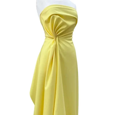 Seta pura naturale giallo chiaro Made in Italy 6