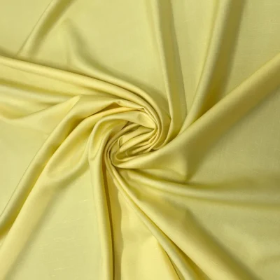 Seta pura naturale giallo chiaro Made in Italy 4