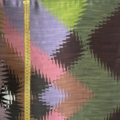 Raso di pura Seta Made in Italy con fantasia astratta 2