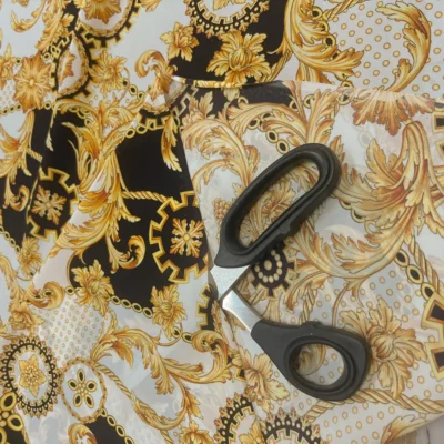 Scampolo di raso di pura seta firmato fantasia floreale e geometrica 5