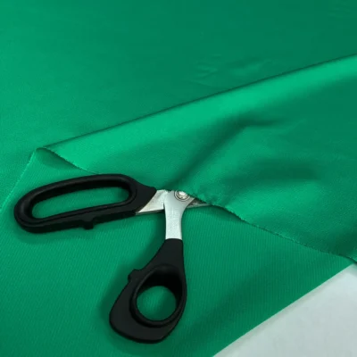 raso poliestere verde smeraldo 3