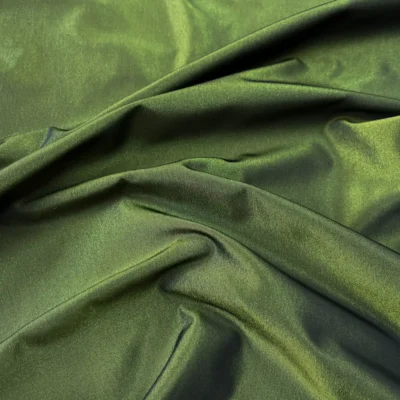 Taffet&agrave; cangiante color nero-verde oliva scuro (3)