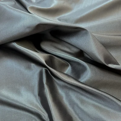 Taffet&agrave; di pura seta Made in Italy color grigio canna di fucile (5)