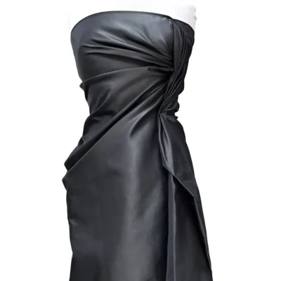 Tessuto duchesse tecnico leggero con mano taffet&agrave; morbido (1)