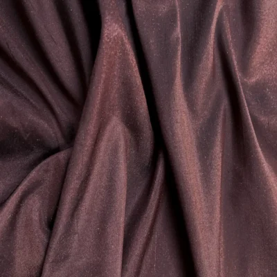 Tessuto in taffet&agrave; shantung di seta di marrone cioccolata (3)