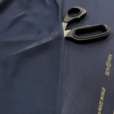 Twill di pura seta Made in Italy color blu notte (2)