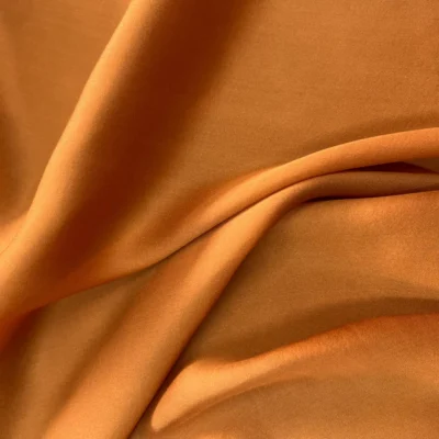 Twill di seta semicoprente arancio terracot