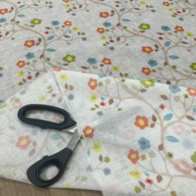 Tessuto per tendaggio floreale multicolore Via Roma 60 (1)