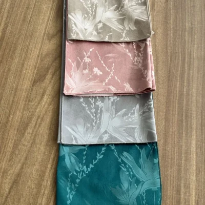 Velluto damascato floreale raffinato per tende e arredamento Alt 300 cm - 2 varianti colore