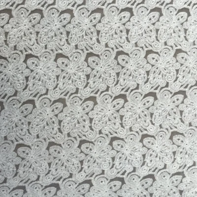 pizzo macram&egrave; avorio base tulle