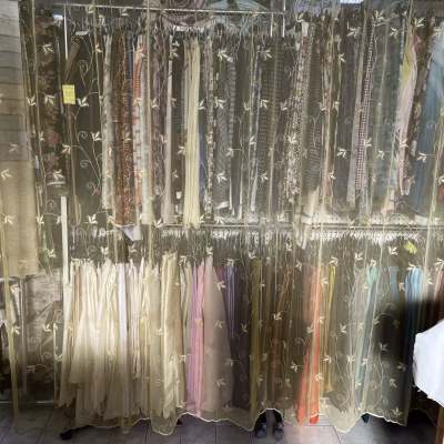 tende dorate tulle ricamato floreale 5