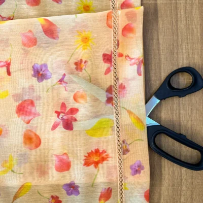 Tenda a Vetro Floreale con Petali Multicolore (1)