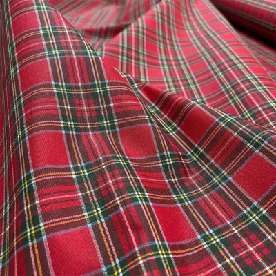 Tovagliato Tartan Scozzese Rosso con Filo d'Oro Lure (1)