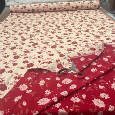 Tessuto d&rsquo;arredo doubleface floreale rosso e beige - Alt.280 cm 3