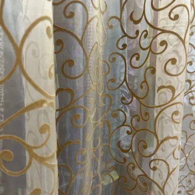 Tendaggio Contemporaneo con Texture Artistica