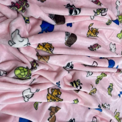 Tessuto pile bimbo con animali giocosi 6