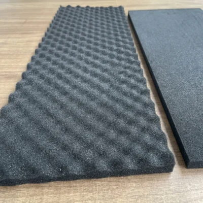 Pannello Fonoassorbente Bugnato Ignifugo Densit&agrave; 25 su Misura 200x90 cm